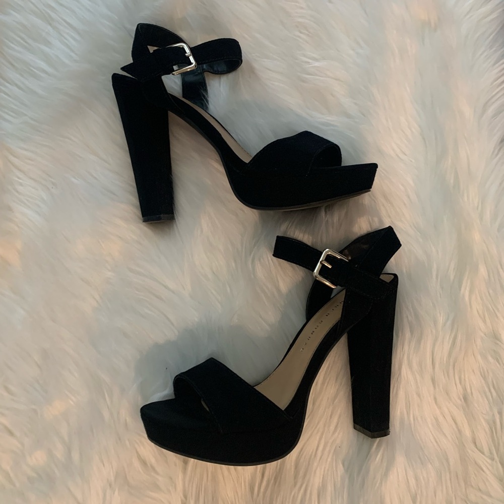 LC Lauren Conrad high heels